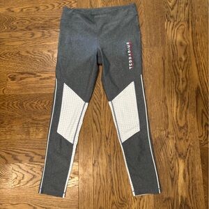 Under Armour Woman’s Gray and White Athletic Leggings Terrapins Medium